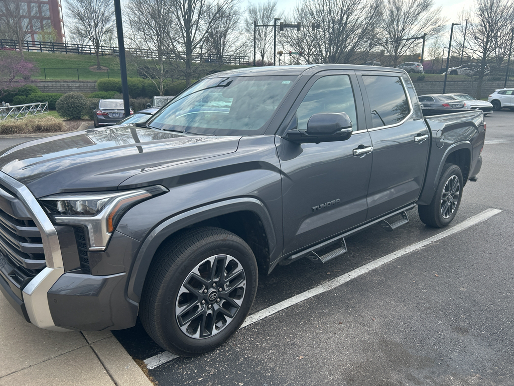 2025 Toyota Tundra Limited CrewMax Cab 4WD