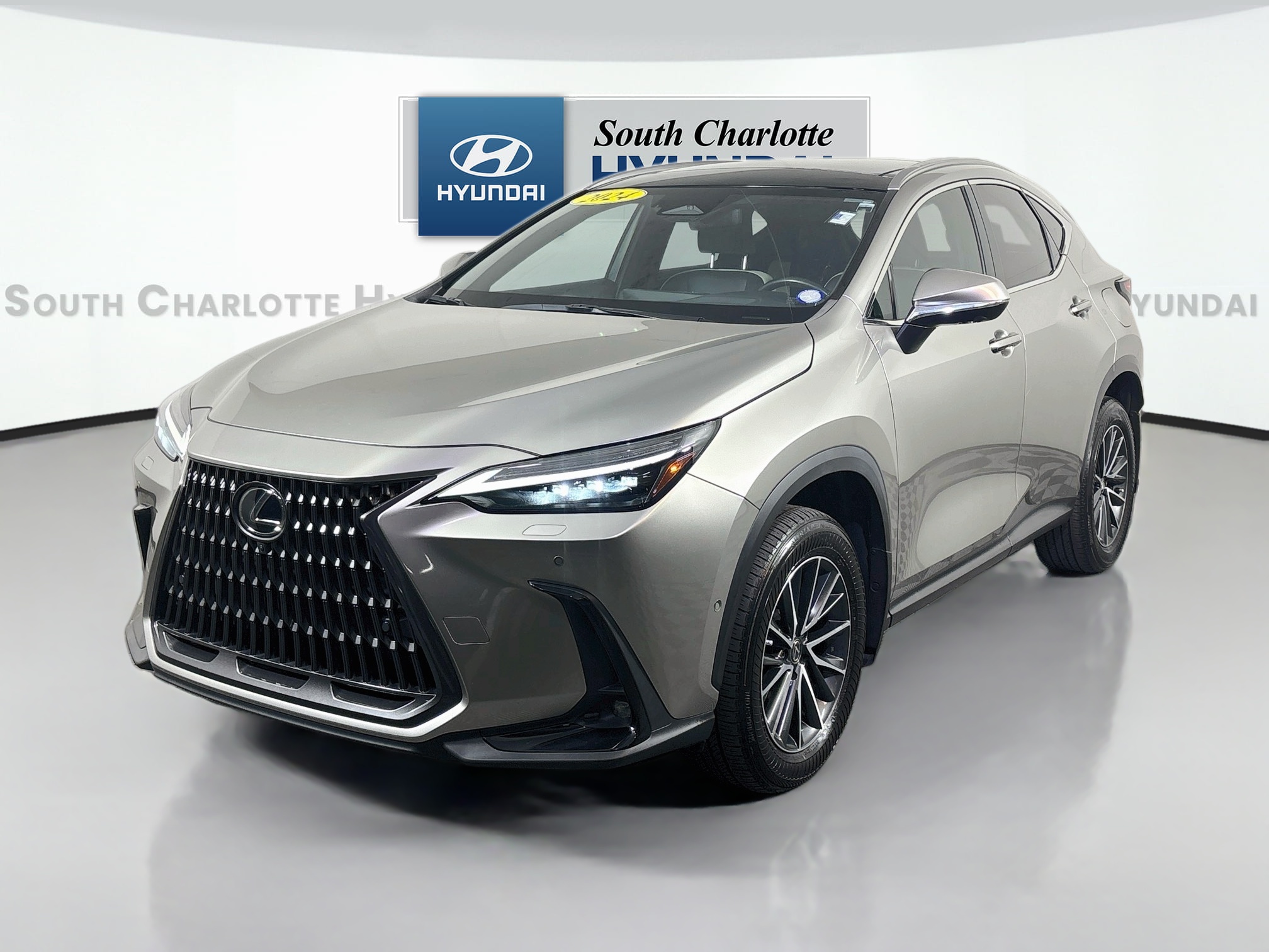 2024 Lexus NX Hybrid 350h Luxury AWD