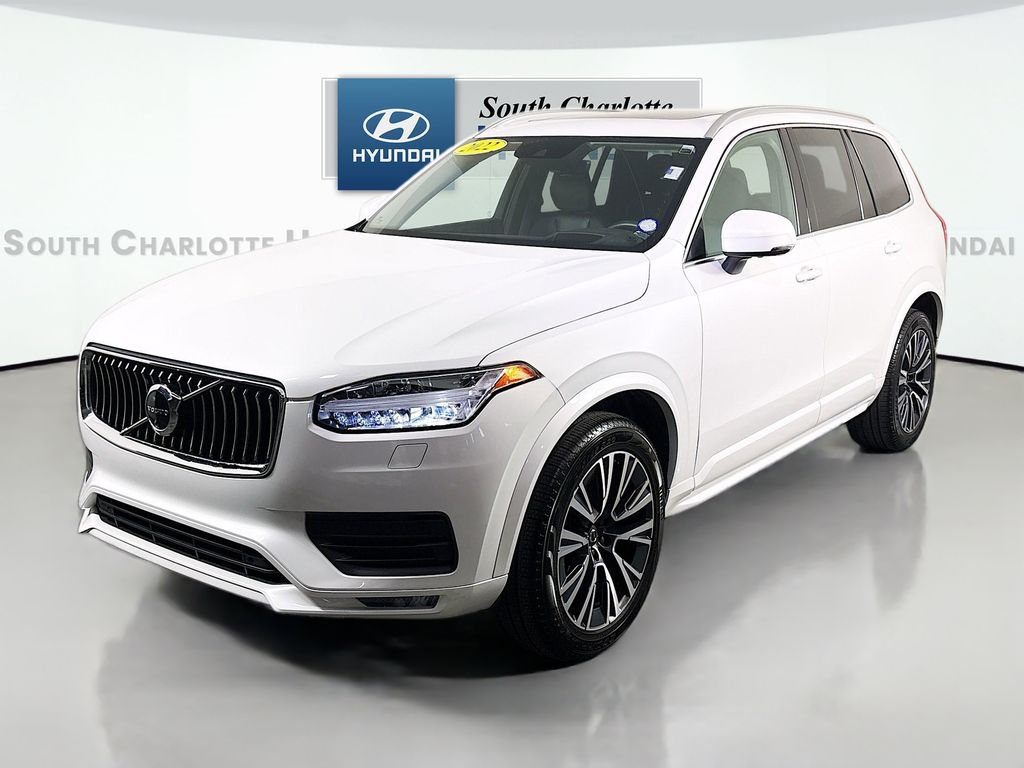Crystal White Metallic 2022 Volvo XC90 T6 Momentum 7-Passenger AWD SUV / Crossover All-Wheel Drive 8-Speed Automatic