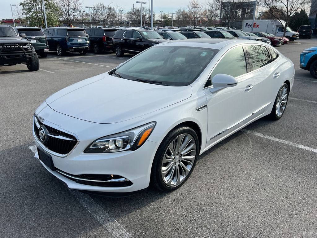 2017 Buick LaCrosse Essence FWD