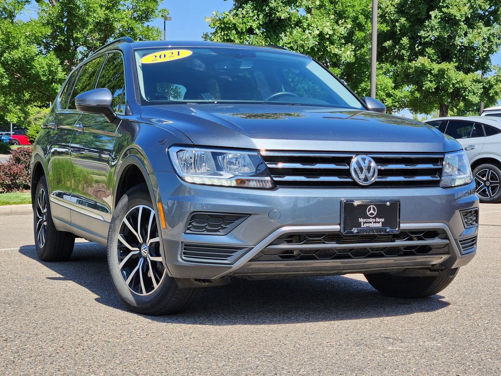 Platinum Gray Metallic 2021 Volkswagen Tiguan SUV / Crossover All-Wheel Drive 8-Speed Automatic