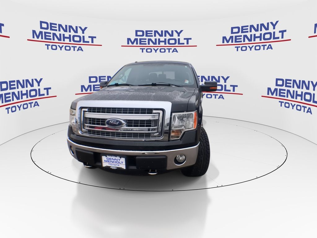 View vehicle photo 3