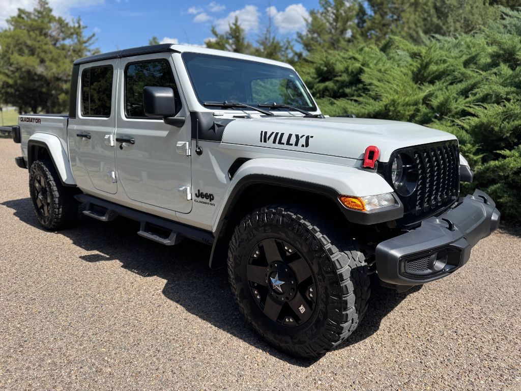 Used Car 2021 Jeep Gladiator  Willys For Sale In Guymon, Oklahoma