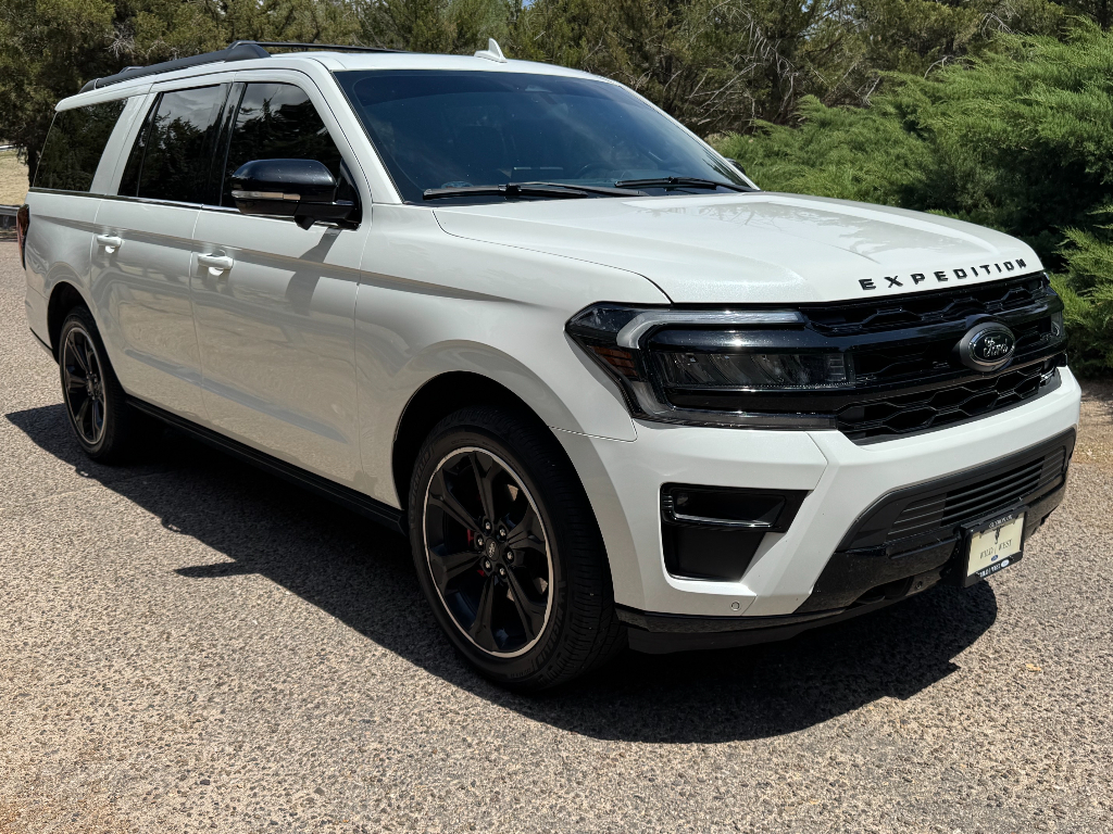 Used Car 2022 Ford Expedition Max  Limited For Sale Under $50,000 In Guymon, Oklahoma