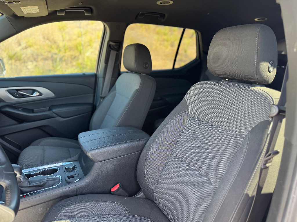 Used Car 2023 Chevrolet Traverse  Lt Cloth For Sale Under $30,000 In Guymon, Oklahoma