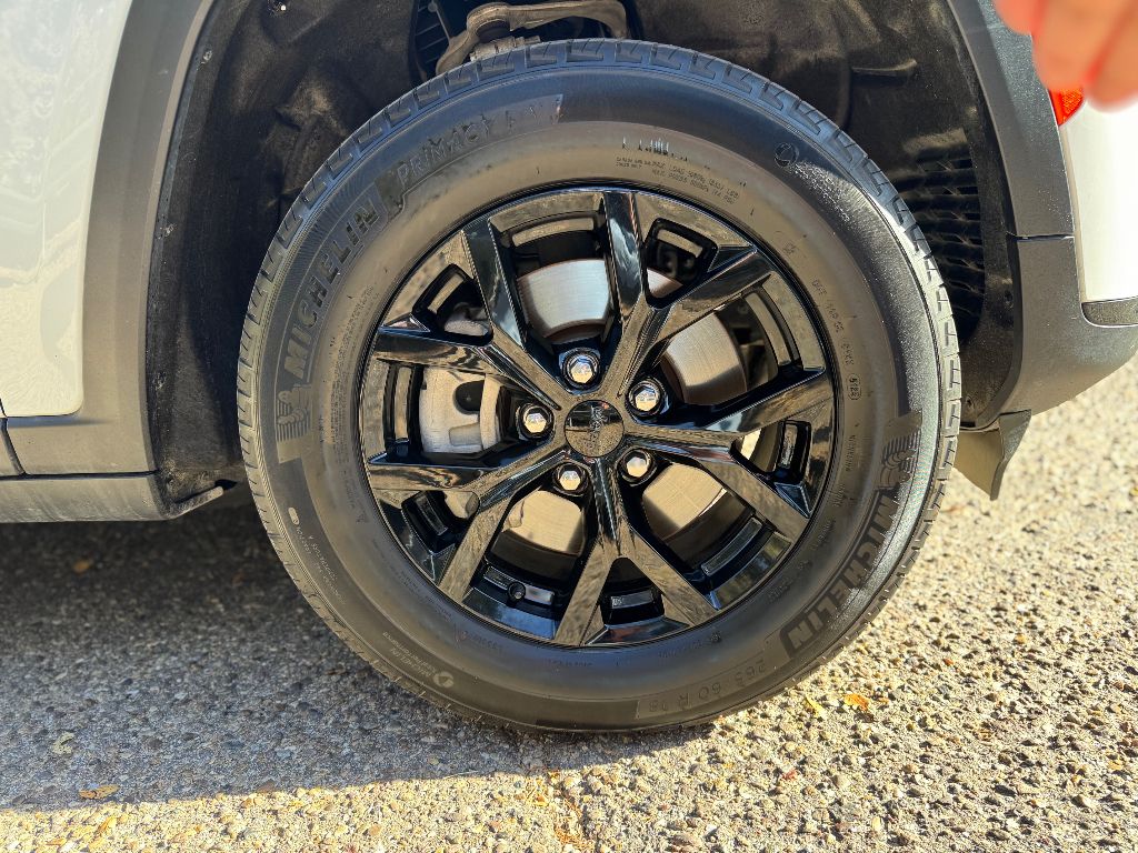 Used Car 2024 Jeep Grand Cherokee L  Altitude For Sale Under $35,000 In Guymon, Oklahoma