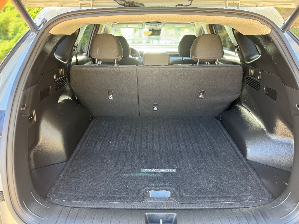 Used Car 2024 Hyundai Tucson Hybrid  Blue For Sale Under $30,000 In Guymon, Oklahoma