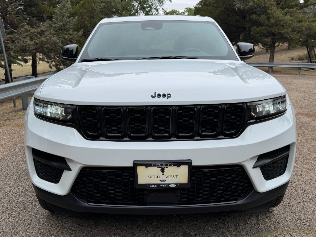 Used Car 2025 Jeep Grand Cherokee  Altitude For Sale Under $40,000 In Guymon, Oklahoma