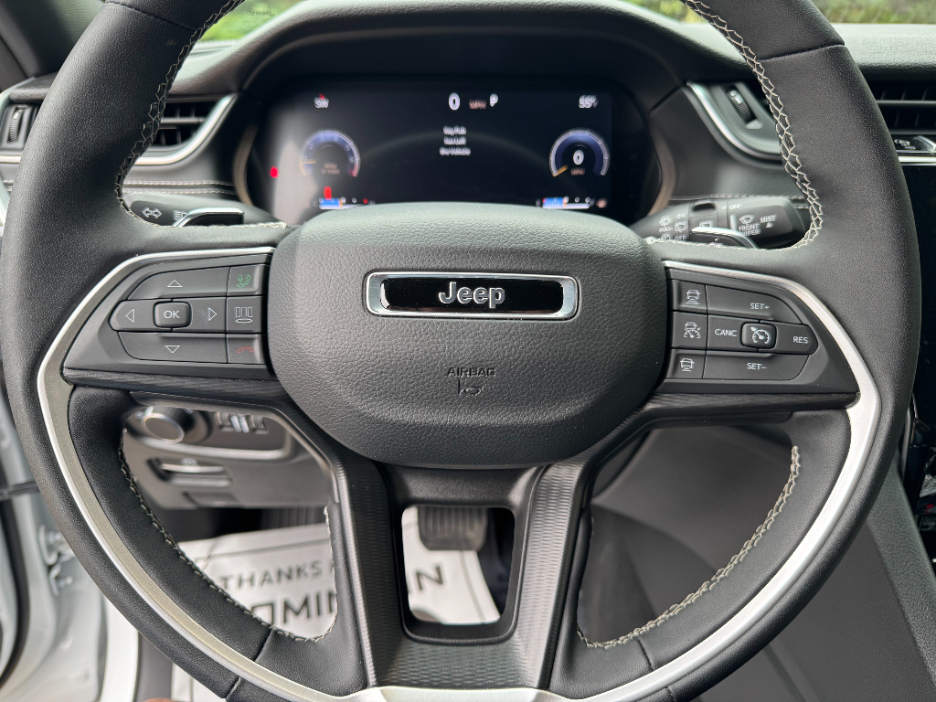 Used Car 2025 Jeep Grand Cherokee  Altitude For Sale Under $40,000 In Guymon, Oklahoma