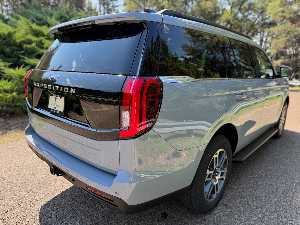New Car 2025 Ford Expedition  Active For Sale Under $80,000 In Guymon, Oklahoma