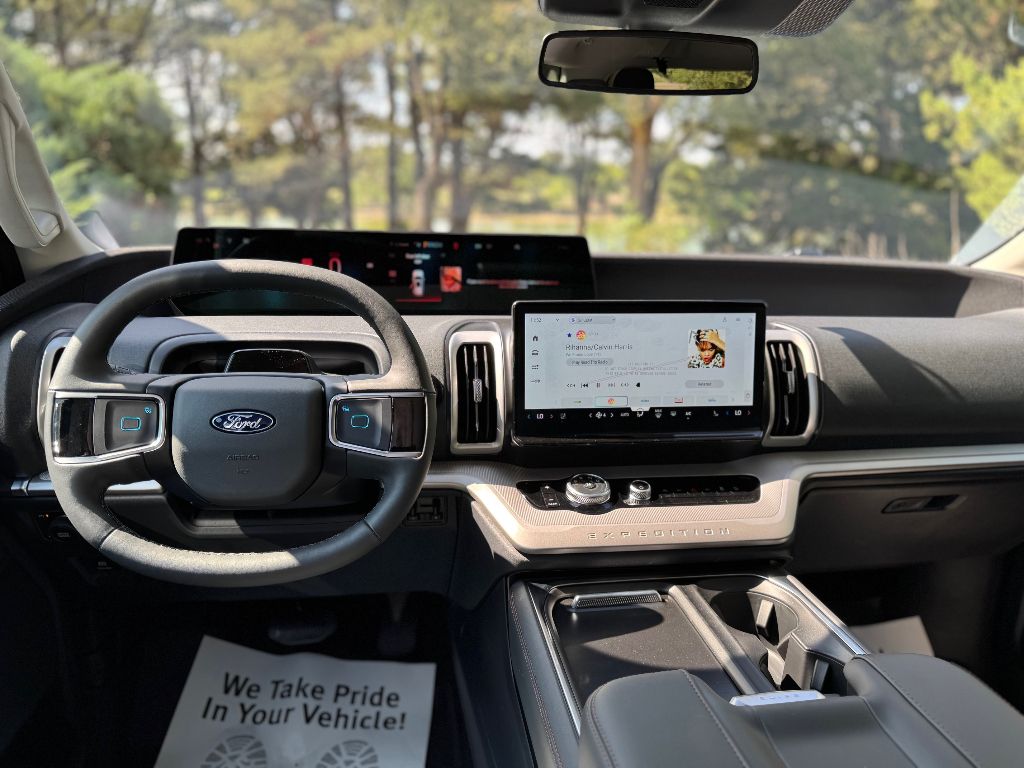 New Car 2025 Ford Expedition  Active For Sale Under $80,000 In Guymon, Oklahoma