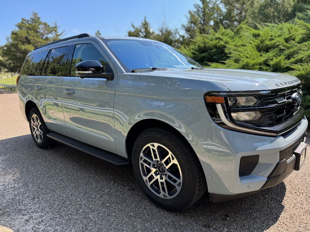 New Car 2025 Ford Expedition  Active For Sale Under $80,000 In Guymon, Oklahoma