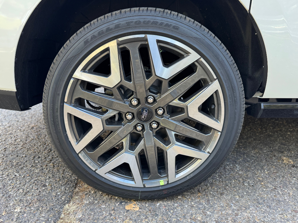 New Car 2025 Ford Expedition Max  Platinum For Sale Under $100,000 In Guymon, Oklahoma