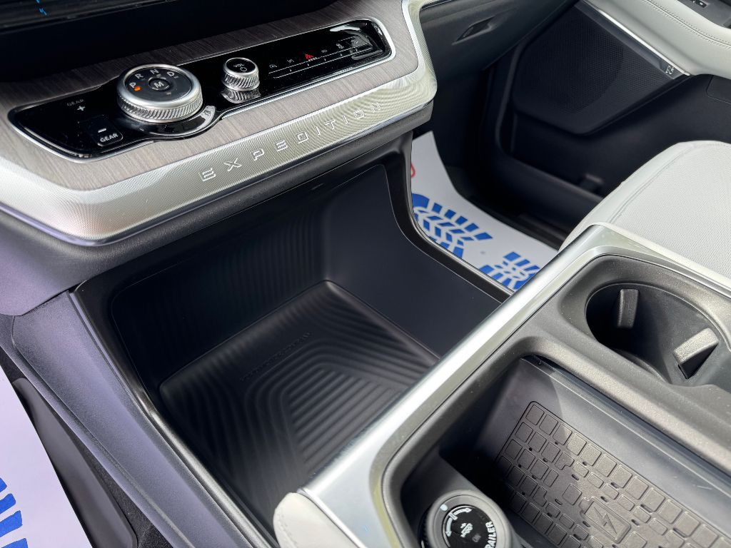 New Car 2025 Ford Expedition Max  Platinum For Sale Under $100,000 In Guymon, Oklahoma