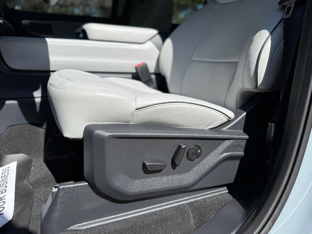 Used Car 2025 Ford Expedition Max  Platinum For Sale Under $90,000 In Guymon, Oklahoma