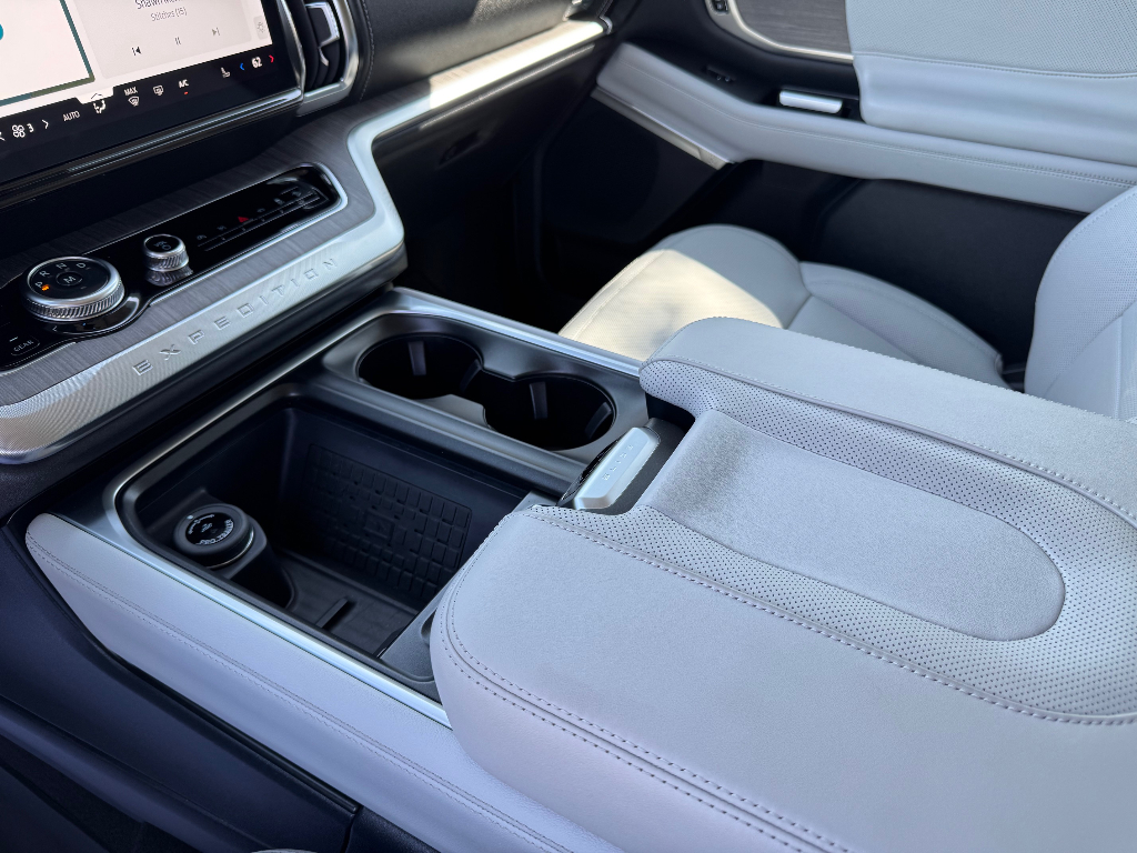 Used Car 2025 Ford Expedition Max  Platinum For Sale Under $90,000 In Guymon, Oklahoma