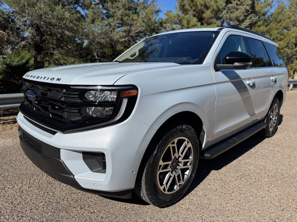 New Car 2025 Ford Expedition  Active For Sale Under $80,000 In Guymon, Oklahoma
