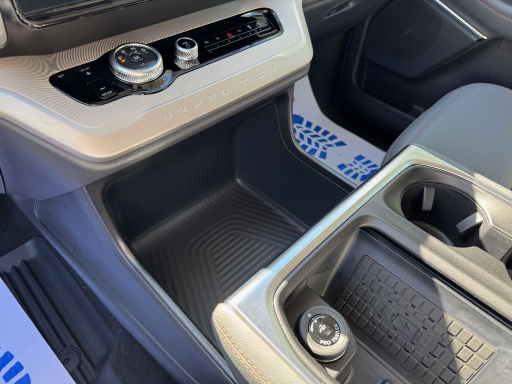 New Car 2025 Ford Expedition  Active For Sale Under $80,000 In Guymon, Oklahoma