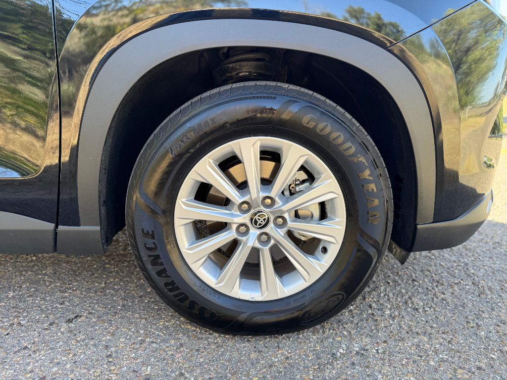 Used Car 2025 Toyota Grand Highlander  Xle For Sale Under $50,000 In Guymon, Oklahoma