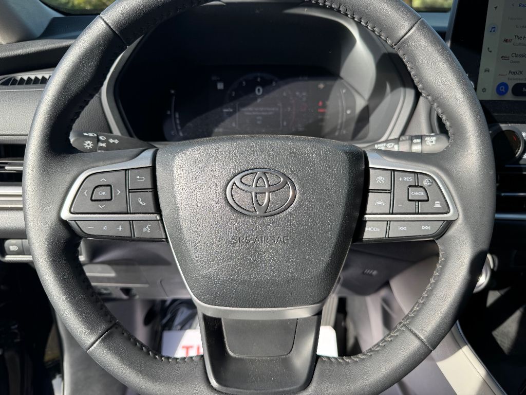 Used Car 2025 Toyota Grand Highlander  Xle For Sale Under $50,000 In Guymon, Oklahoma