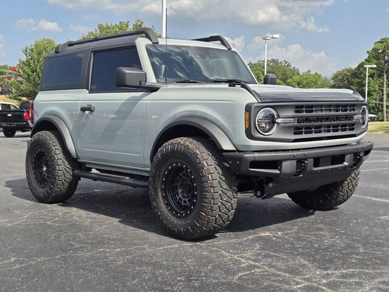 Cactus Gray 2022 Ford Bronco SUV / Crossover  7-Speed Manual