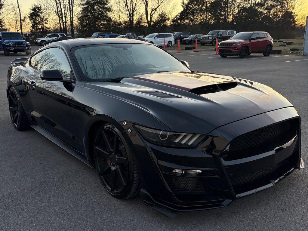 2016 Ford Mustang GT Coupe RWD