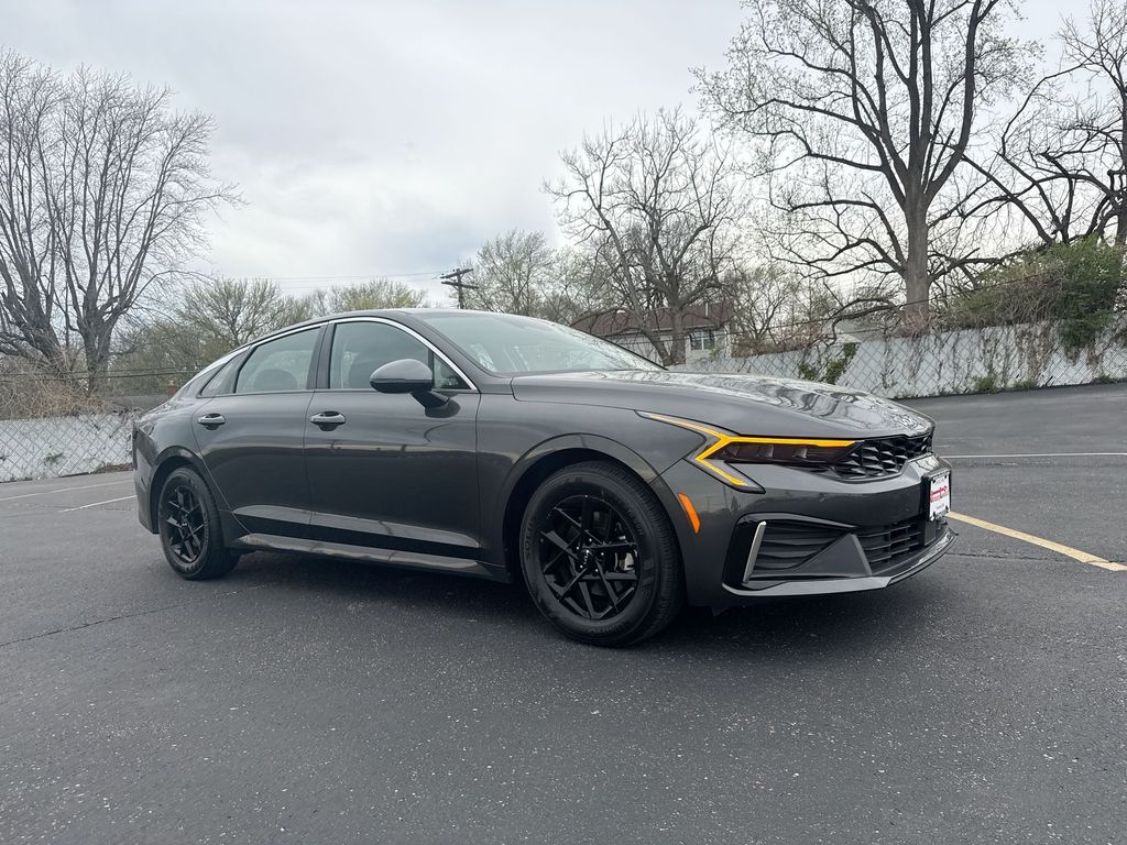 Interstellar Gray 2025 Kia K5 LXS FWD Sedan Front-Wheel Drive 8-Speed Automatic