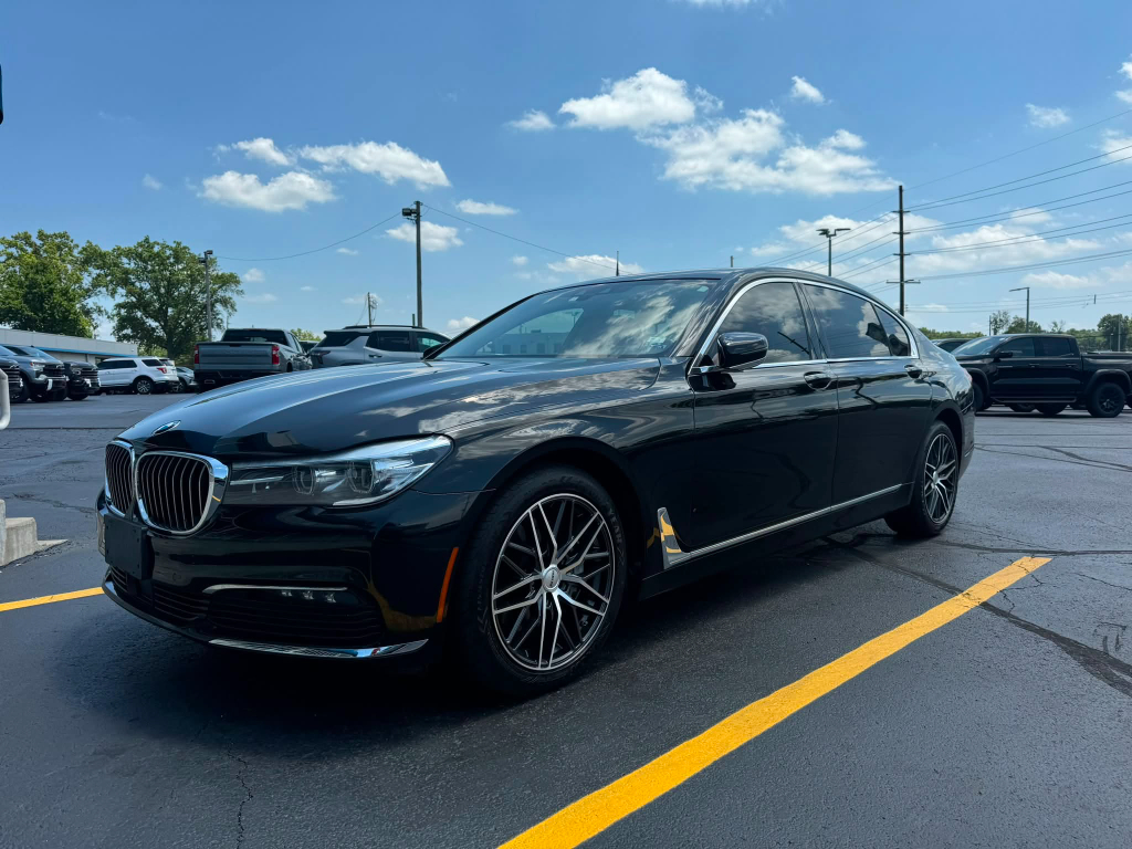 2018 BMW 7 Series 740i xDrive AWD