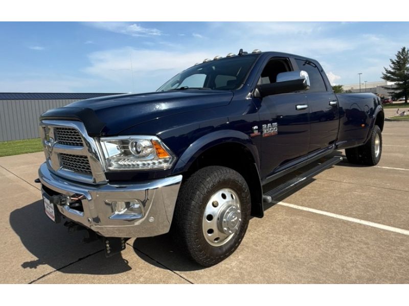 True Blue Pearlcoat 2018 RAM 3500 Pickup Truck Four-Wheel Drive 6-Speed Automatic