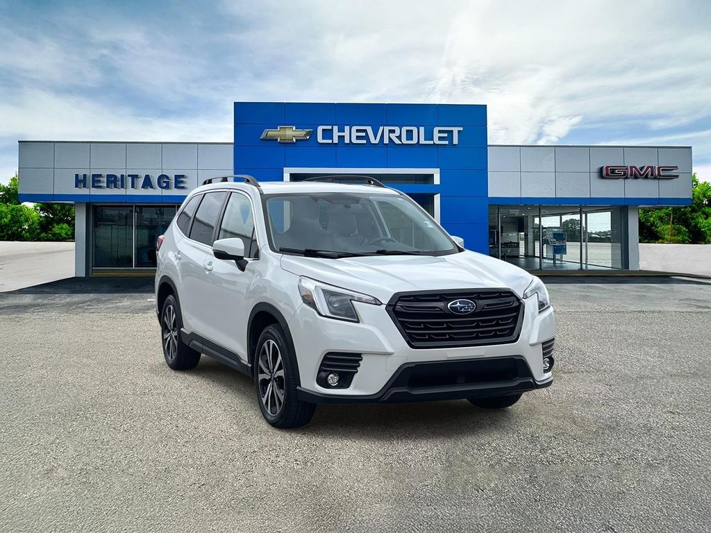 2024 Subaru Forester Limited Crossover AWD