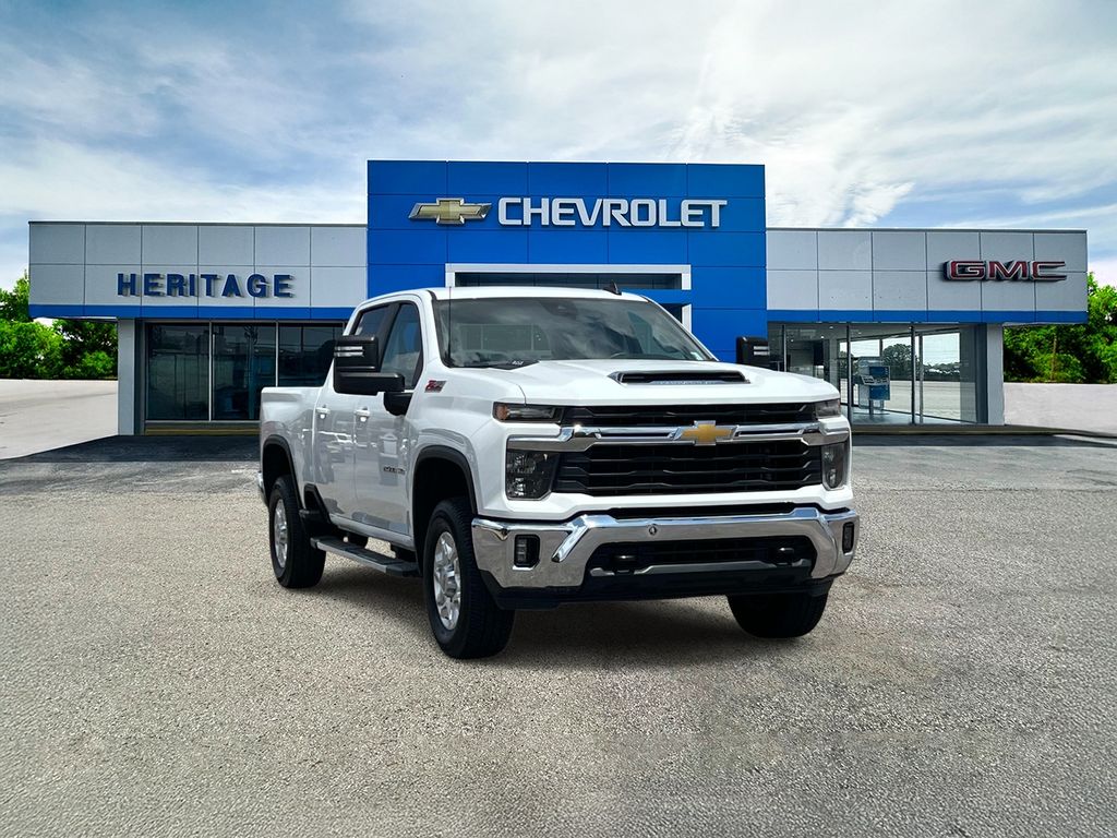  2025 Chevrolet Silverado 2500HD LT Crew Cab 4WD   