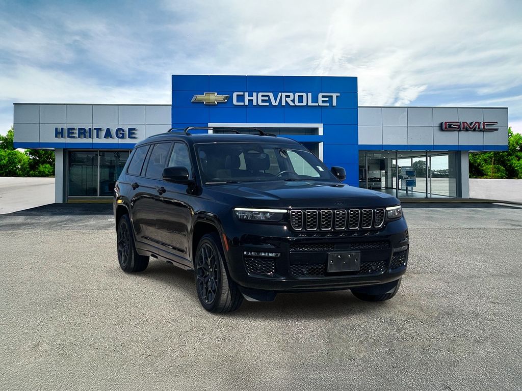 2023 Jeep Grand Cherokee L Summit Reserve 4WD