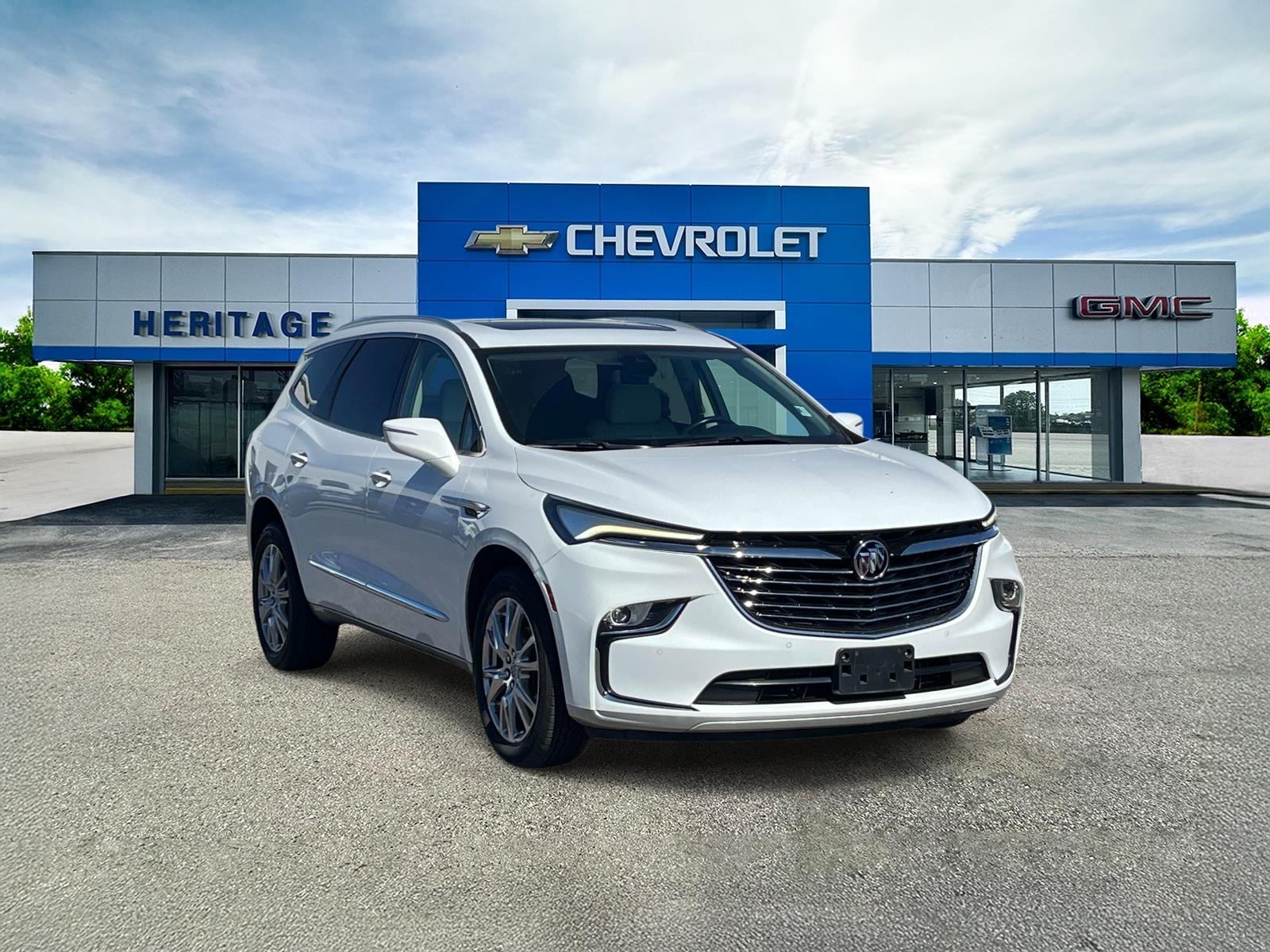 Summit White 2023 Buick Enclave SUV / Crossover Four-Wheel Drive 9-Speed Automatic