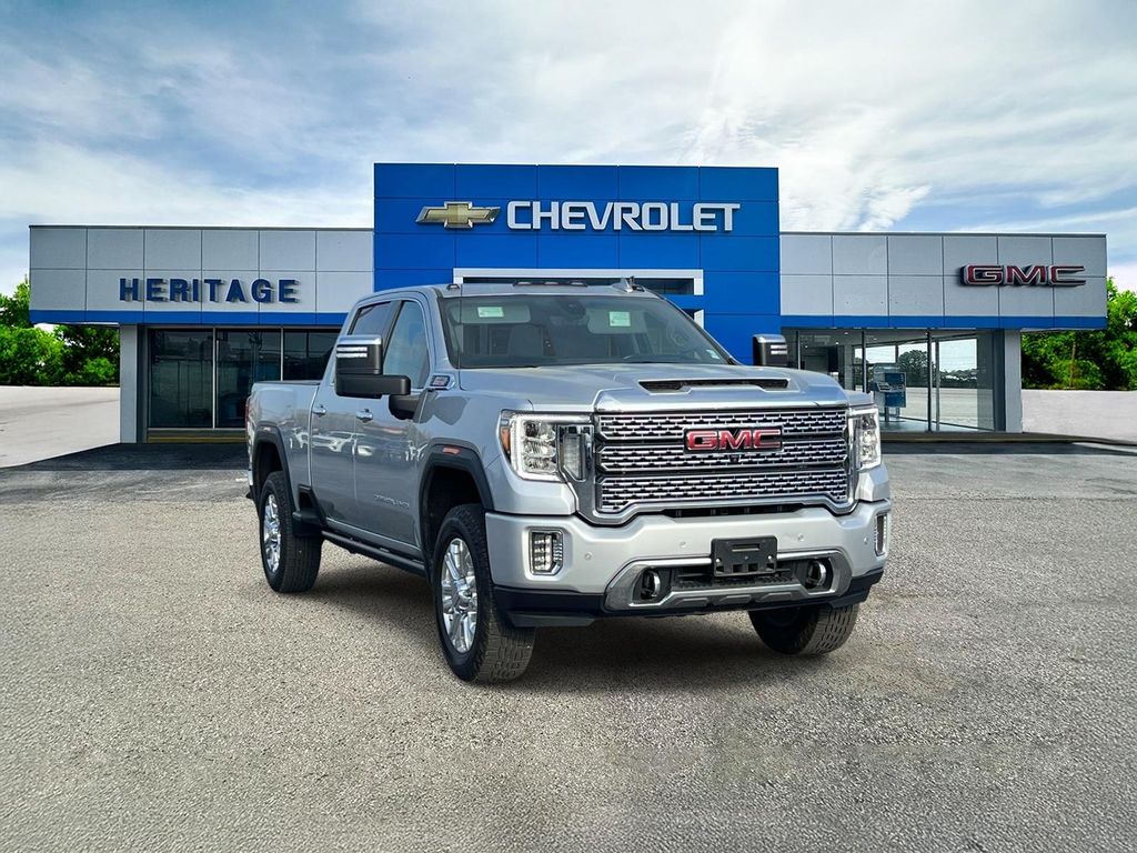 2022 GMC Sierra 2500HD Denali Crew Cab 4WD