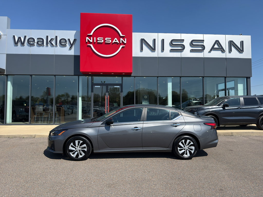 Gray (Gun Metallic) 2025 Nissan Altima 2.5 S FWD Sedan Front-Wheel Drive Continuously Variable Transmission