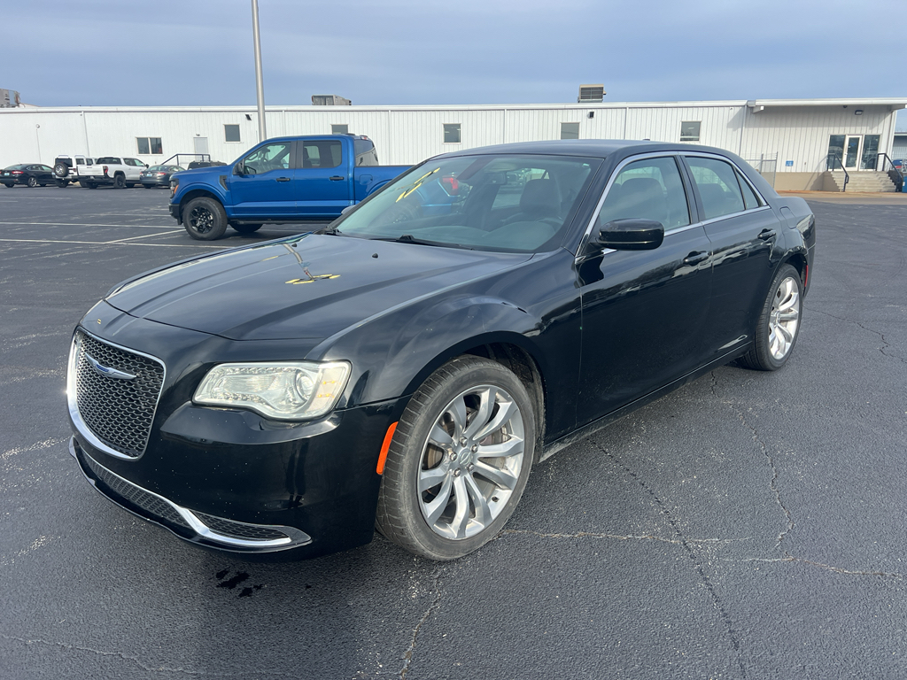 2019 Chrysler 300 Touring L RWD