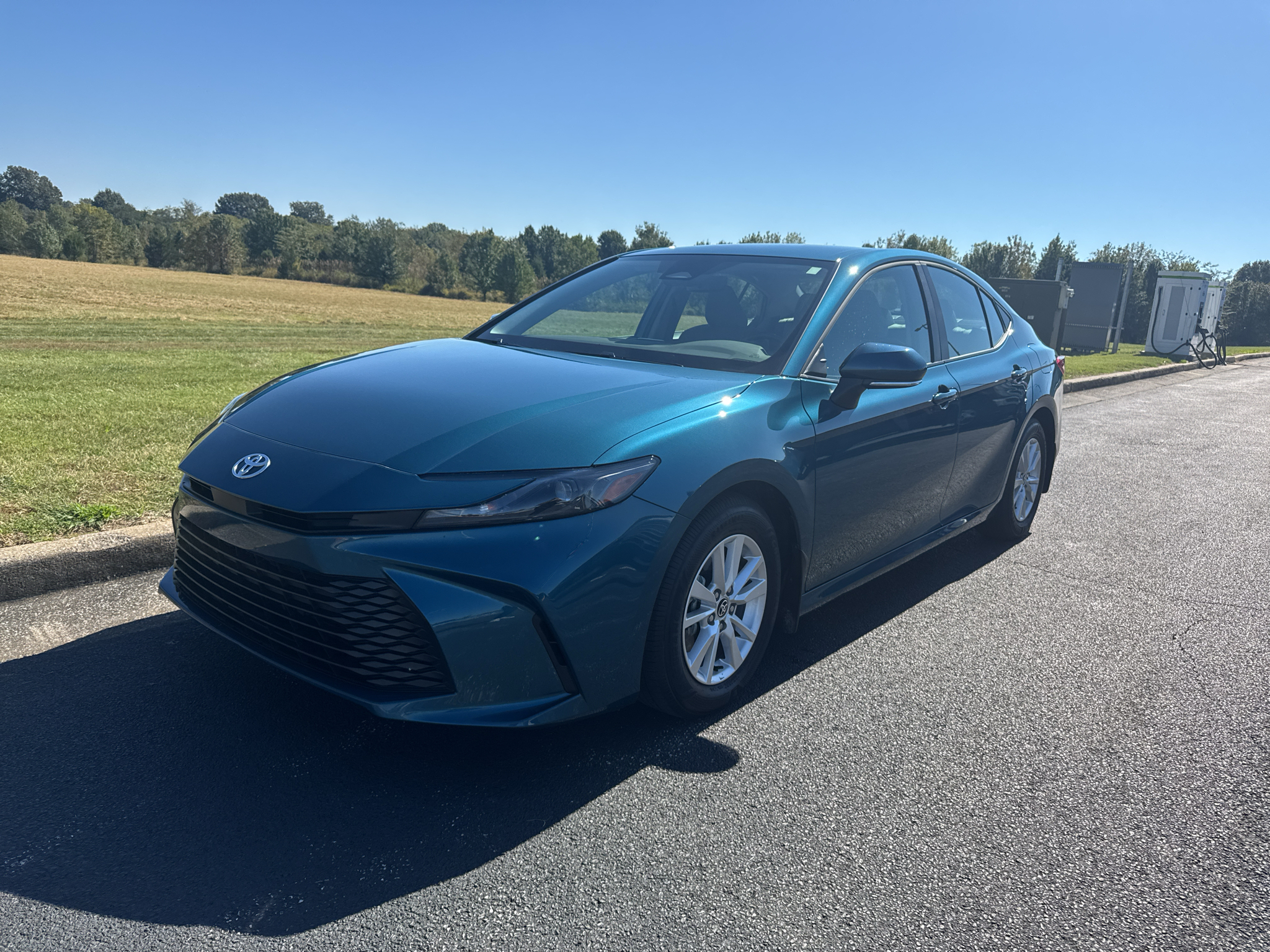 Ocean Gem 2026 Toyota Camry Sedan Front-Wheel Drive Continuously Variable Transmission