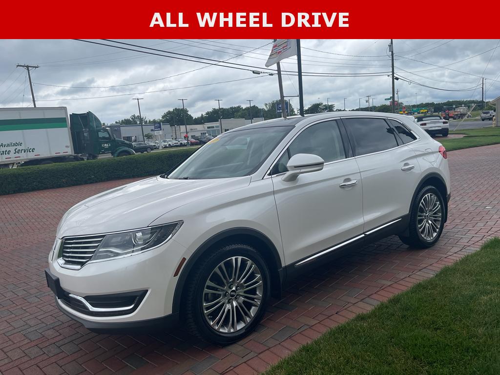White Platinum Metallic Tri-Coat 2017 Lincoln MKX SUV / Crossover All-Wheel Drive 6-Speed Automatic