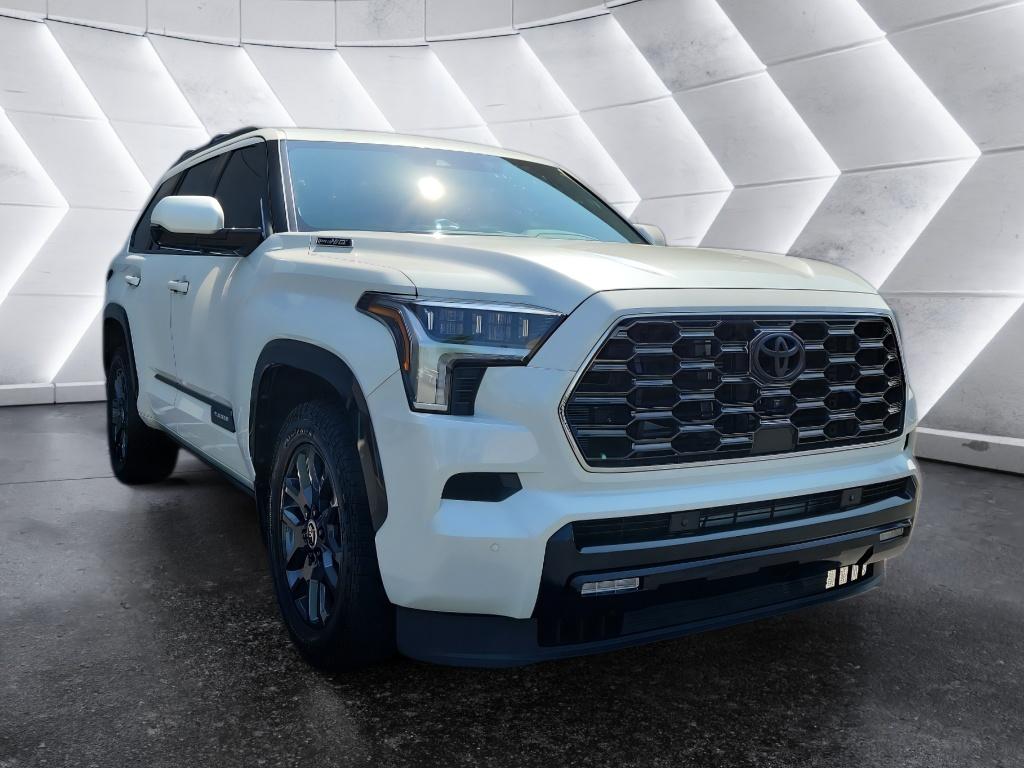 White (Wind Chill Pearl) 2024 Toyota Sequoia Platinum 4WD SUV / Crossover Four-Wheel Drive Automatic