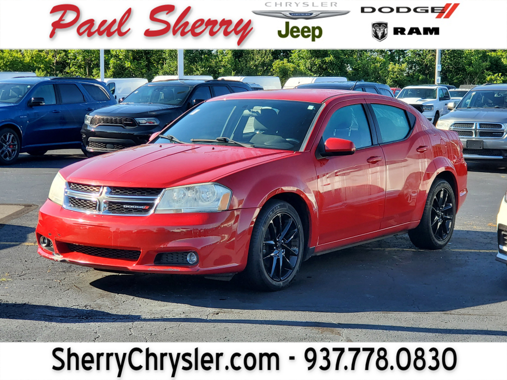 Redline 2 Pearlcoat 2013 Dodge Avenger Sedan Front-Wheel Drive 6-Speed Automatic