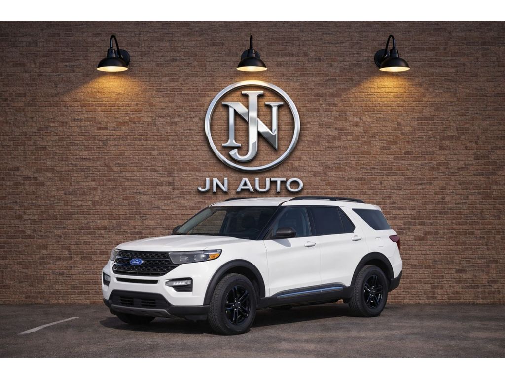 2022 Ford Explorer XLT AWD