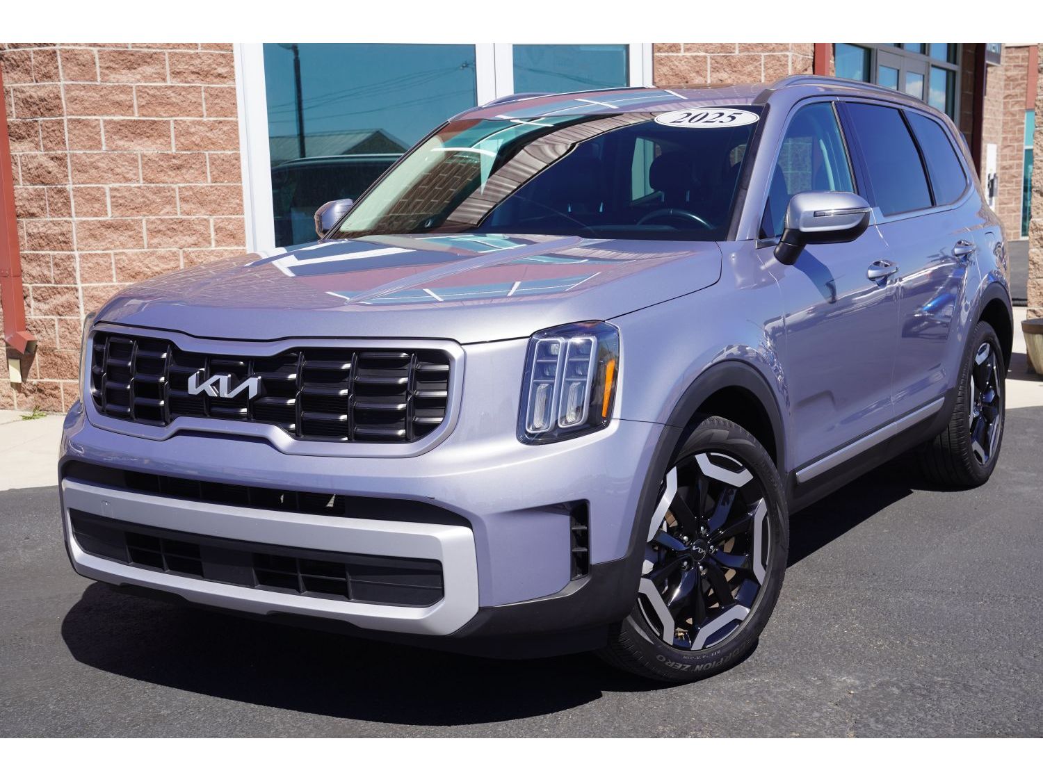 Everlasting Silver 2025 Kia Telluride SUV / Crossover All-Wheel Drive 8-Speed Automatic