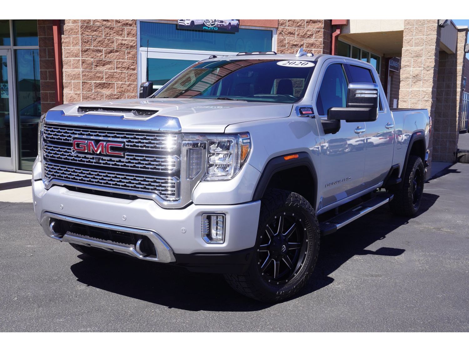 2020 GMC Sierra 3500HD Denali Crew Cab 4WD