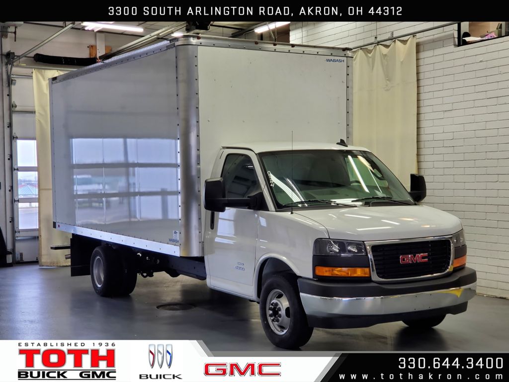 2023 GMC Savana Chassis 4500 177 Cutaway RWD