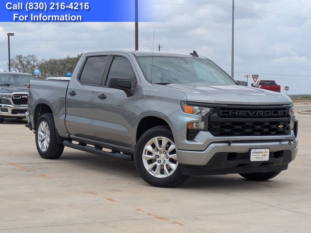 Sterling Gray Metallic 2024 Chevrolet Silverado 1500 Custom Crew Cab RWD Pickup Truck 4X2 8-Speed Automatic