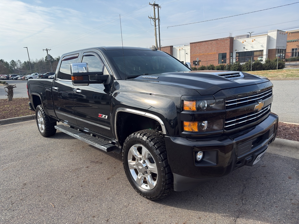 2019 Chevrolet Silverado 2500HD LTZ Crew Cab 4WD