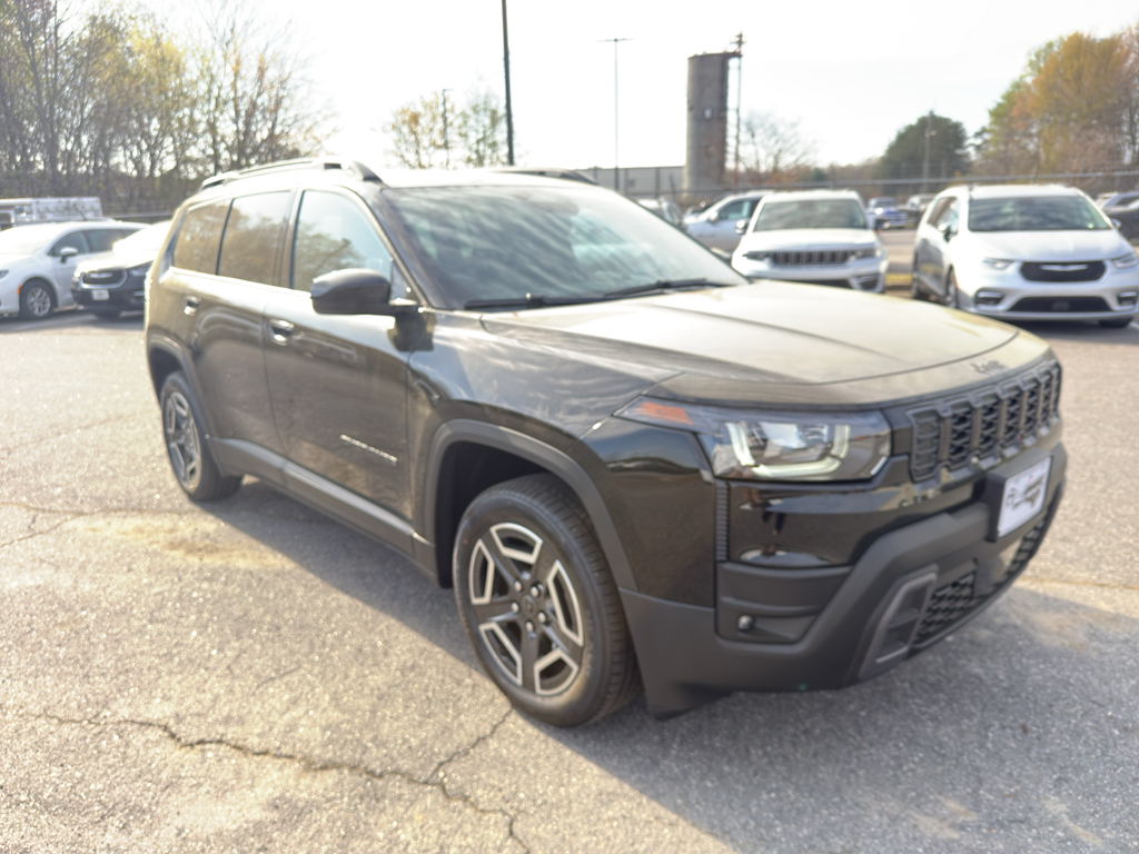2026 Jeep Cherokee Laredo 4WD