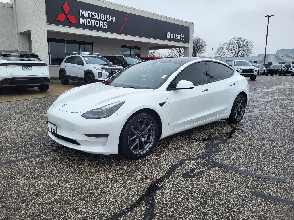 2021 Tesla Model 3 Standard Range Plus RWD