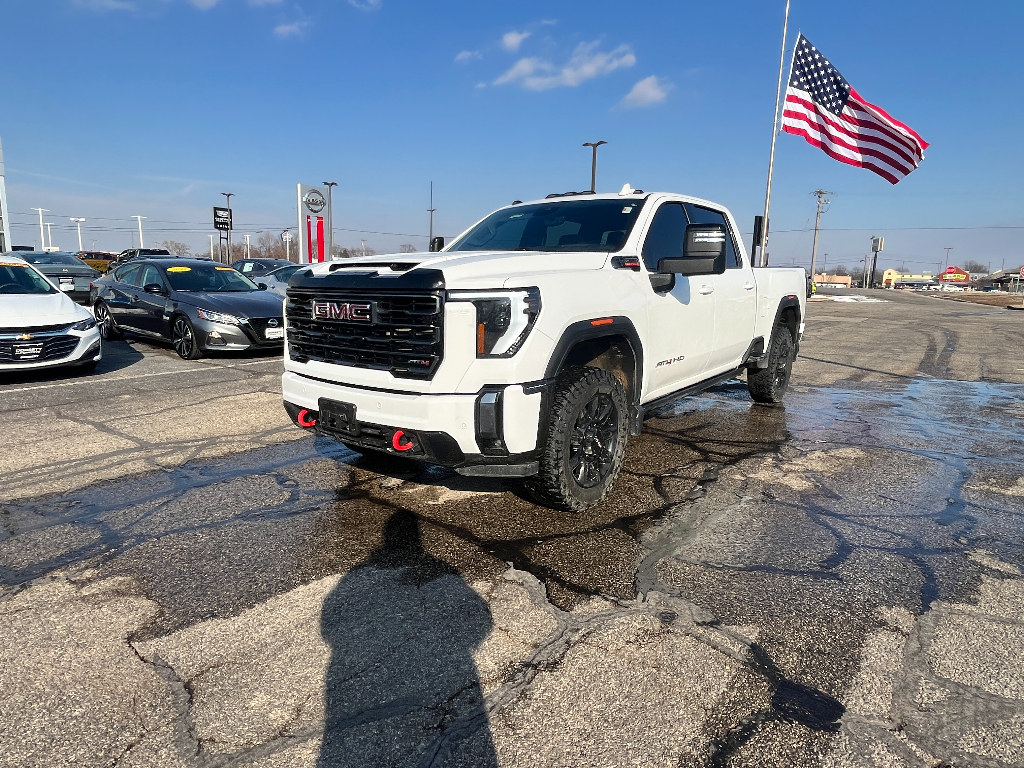 2024 GMC Sierra 3500HD AT4 Crew Cab 4WD