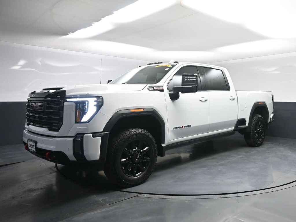 2024 GMC Sierra 3500HD AT4 Crew Cab 4WD
